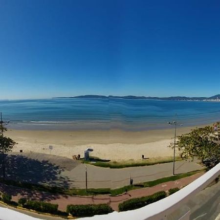 Apartamento De Cobertura Frente Para O Mar Itapema Exteriér fotografie