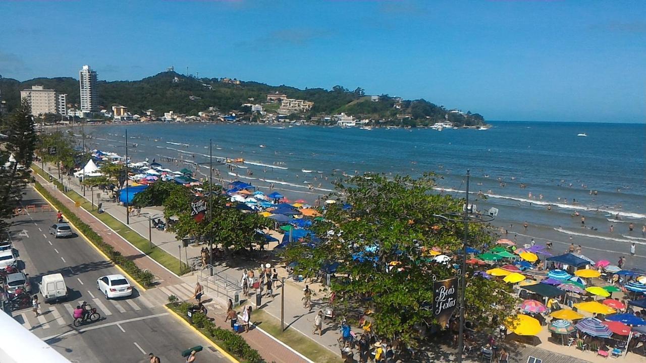 Apartamento De Cobertura Frente Para O Mar Itapema Exteriér fotografie