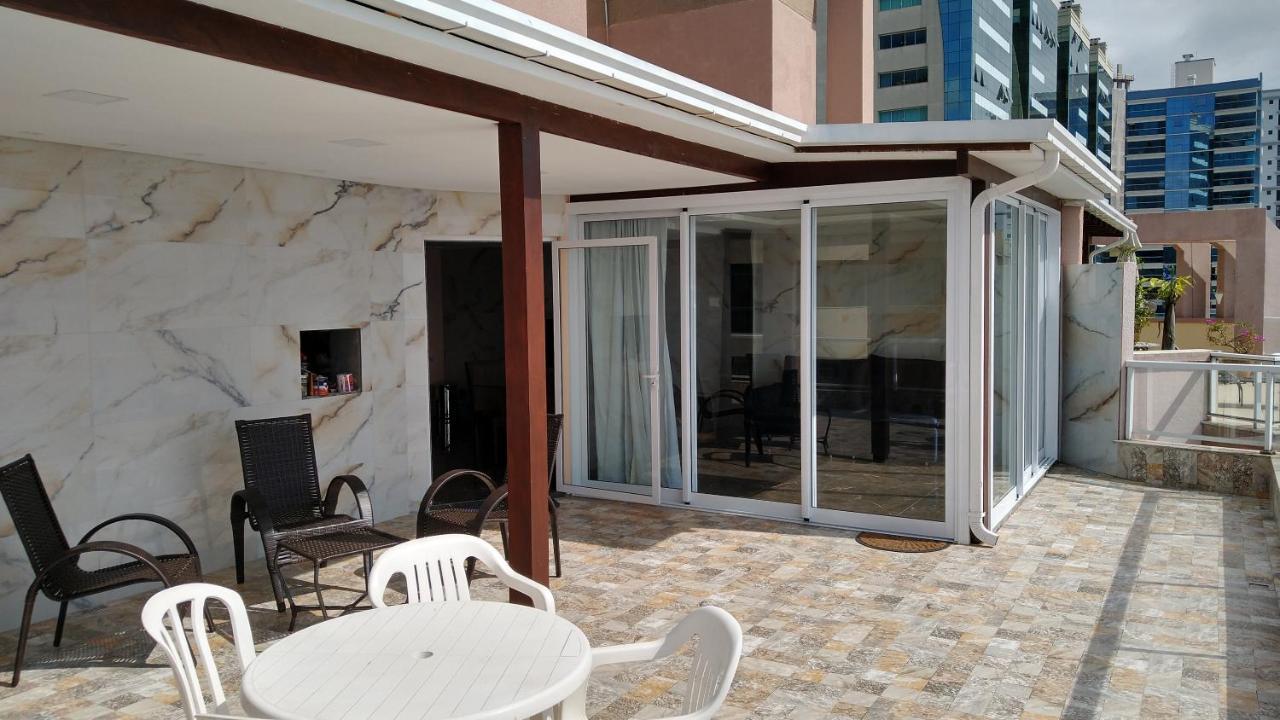Apartamento De Cobertura Frente Para O Mar Itapema Exteriér fotografie