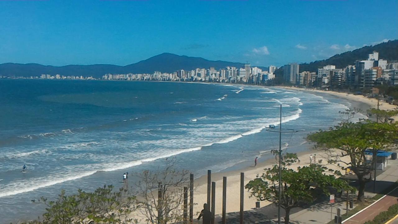 Apartamento De Cobertura Frente Para O Mar Itapema Exteriér fotografie