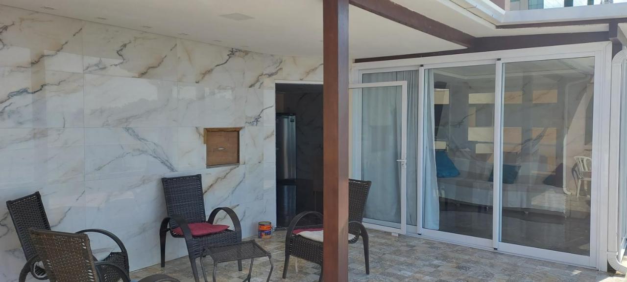 Apartamento De Cobertura Frente Para O Mar Itapema Exteriér fotografie