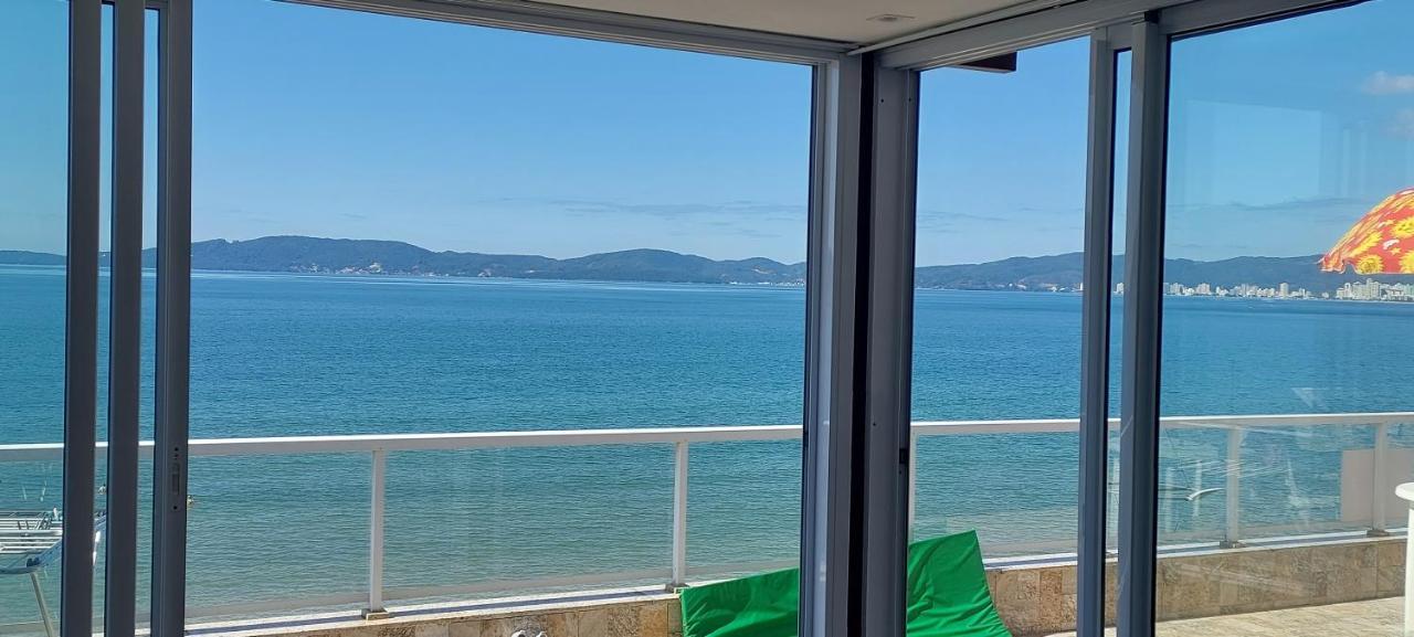 Apartamento De Cobertura Frente Para O Mar Itapema Exteriér fotografie