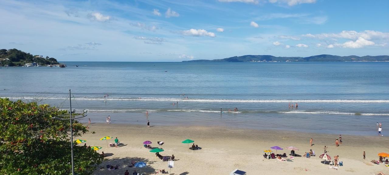 Apartamento De Cobertura Frente Para O Mar Itapema Exteriér fotografie