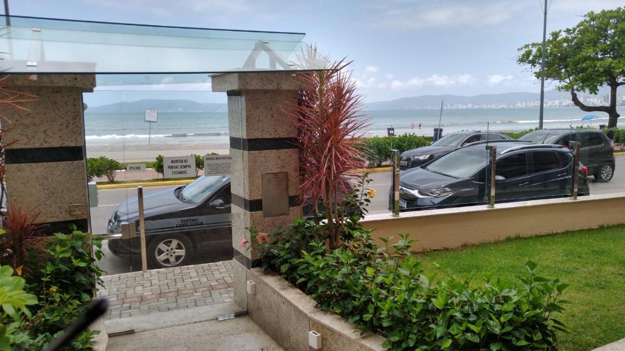 Apartamento De Cobertura Frente Para O Mar Itapema Exteriér fotografie