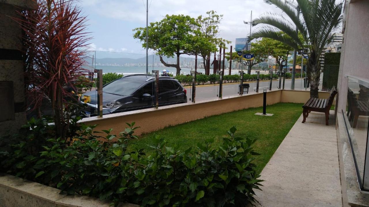 Apartamento De Cobertura Frente Para O Mar Itapema Exteriér fotografie